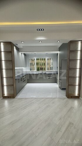 4-комн. новостройка - м. Ази Асланов - 112 м² (29)