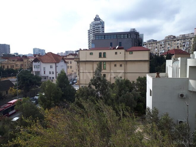 2-комн. новостройка - м. 8 ноября - 60 м² (16)