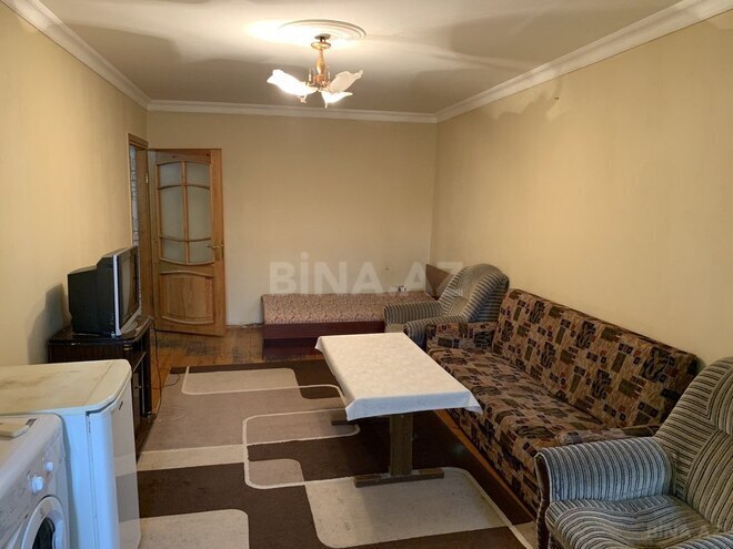 2-комн. вторичка - м. Элмляр Академиясы - 50 м² (1)