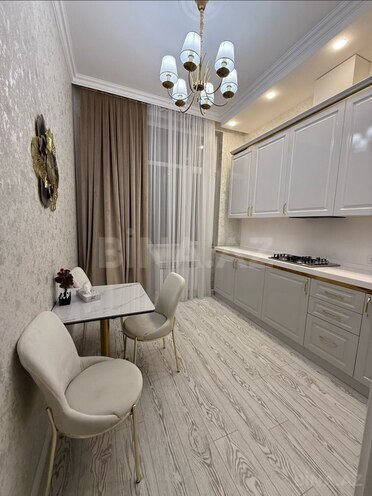 2 otaqlı köhnə tikili - Nəsimi r. - 65 m² (1)