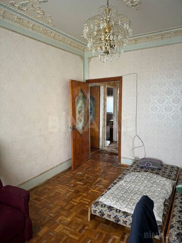 3 otaqlı köhnə tikili - Yeni Günəşli q. - 90 m² (14)