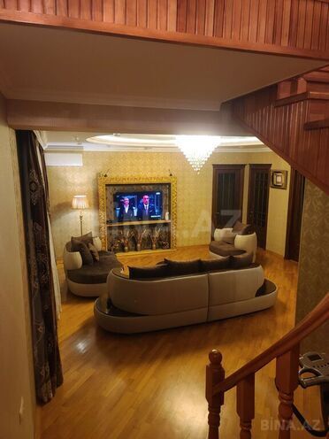 5 otaqlı həyət evi/bağ evi - Əhmədli q. - 300 m² (5)