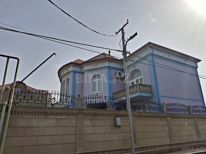 8 otaqlı həyət evi/bağ evi - Biləcəri q. - 390 m² (1)