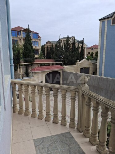 8 otaqlı həyət evi/bağ evi - Biləcəri q. - 390 m² (21)