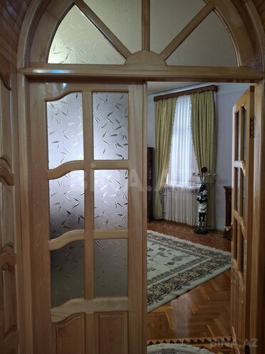 8 otaqlı həyət evi/bağ evi - Biləcəri q. - 390 m² (20)