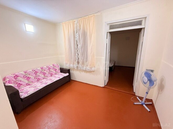 2 otaqlı həyət evi/bağ evi - Nizami m. - 55 m² (1)