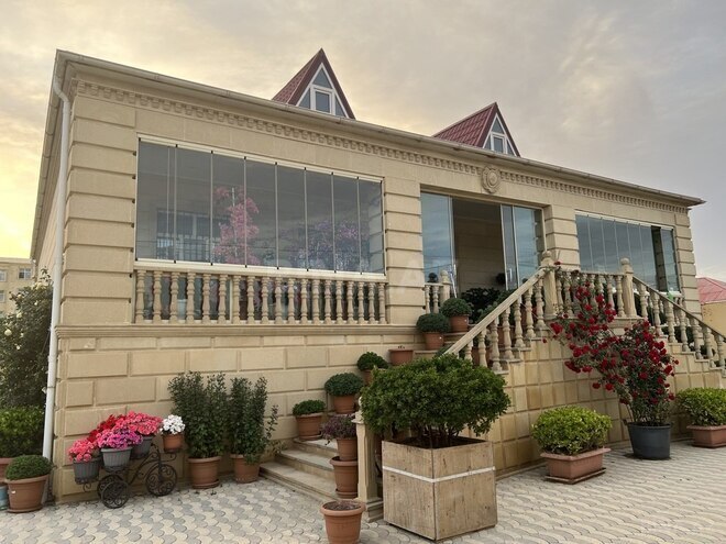 4 otaqlı həyət evi/bağ evi - Pirallahı r. - 240 m² (1)