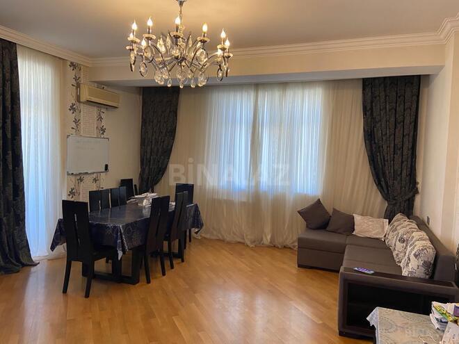 3 otaqlı yeni tikili - İnşaatçılar m. - 165 m² (1)