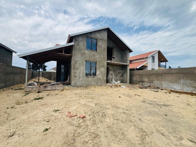 6 otaqlı həyət evi/bağ evi - Novxanı q. - 280 m² (1)