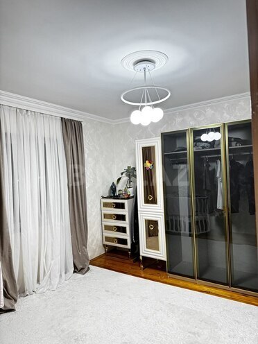 5 otaqlı həyət evi/bağ evi - Saray q. - 200 m² (16)