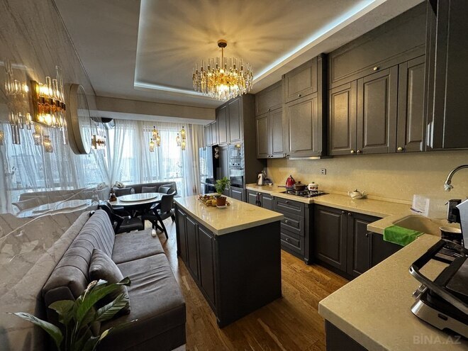 3 otaqlı yeni tikili - Azadlıq Prospekti m. - 137 m² (10)