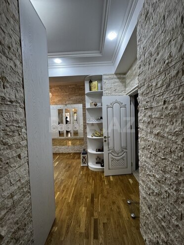 3 otaqlı yeni tikili - Azadlıq Prospekti m. - 137 m² (9)