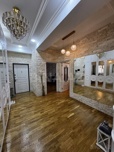 3 otaqlı yeni tikili - Azadlıq Prospekti m. - 137 m² (18)