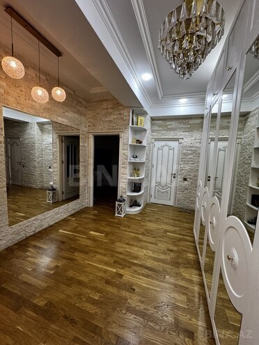 3 otaqlı yeni tikili - Azadlıq Prospekti m. - 137 m² (22)