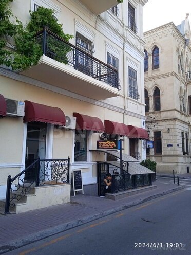 Obyekt - Sahil m. - 160 m² (1)