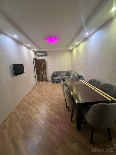 2 otaqlı köhnə tikili - 8 Noyabr m. - 60 m² (11)