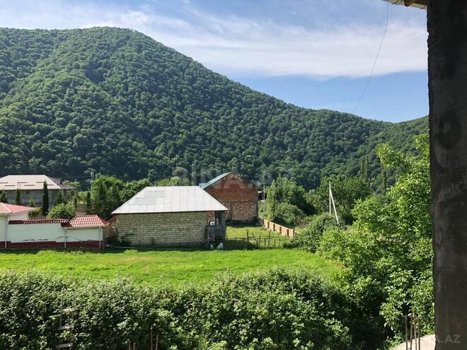 7 otaqlı həyət evi/bağ evi - Qax - 400 m² (5)