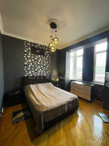 9 otaqlı həyət evi/bağ evi - Qara Qarayev m. - 300 m² (17)