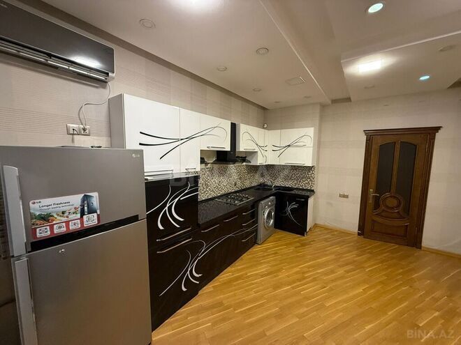 3 otaqlı yeni tikili - Neftçilər m. - 145 m² (12)
