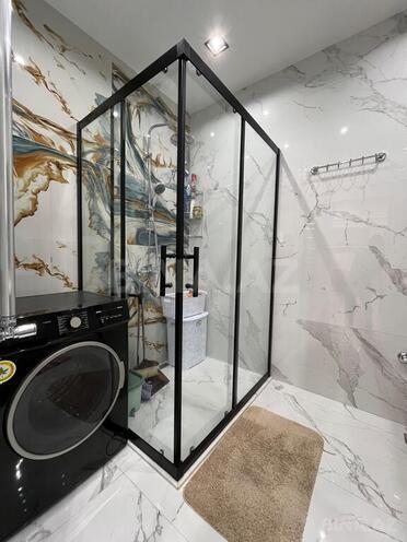 3-комн. новостройка - м. 8 ноября - 145 м² (24)