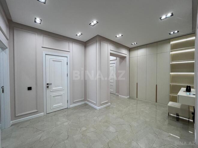 3-комн. новостройка - м. 8 ноября - 145 м² (17)