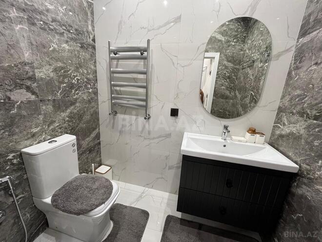 3-комн. новостройка - м. 8 ноября - 145 м² (25)