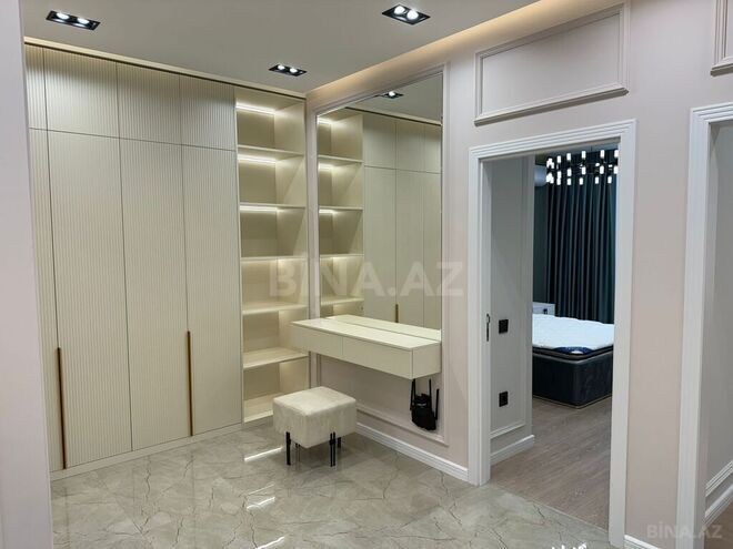 3-комн. новостройка - м. 8 ноября - 145 м² (19)