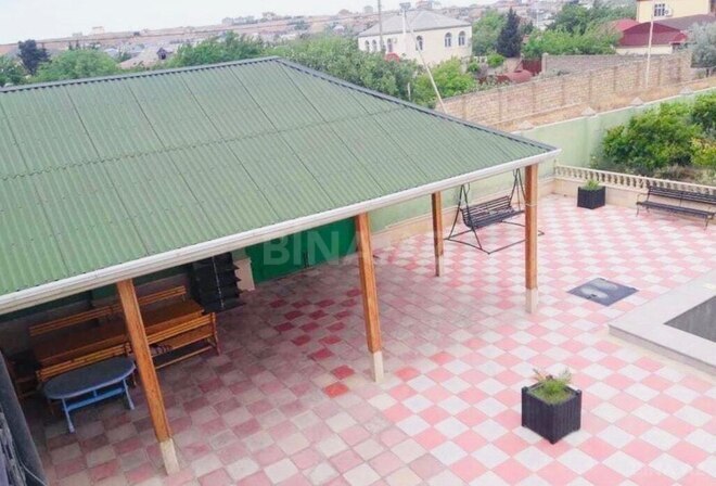 5 otaqlı həyət evi/bağ evi - Saray q. - 200 m² (1)