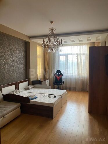 3 otaqlı yeni tikili - 8 Noyabr m. - 158 m² (9)