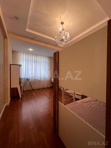 3-комн. новостройка - м. 28 мая - 105 м² (5)