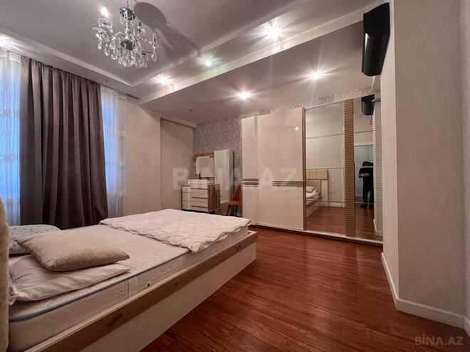 3-комн. новостройка - м. 28 мая - 105 м² (2)