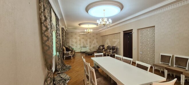7 otaqlı həyət evi/bağ evi - Qaraçuxur q. - 450 m² (8)