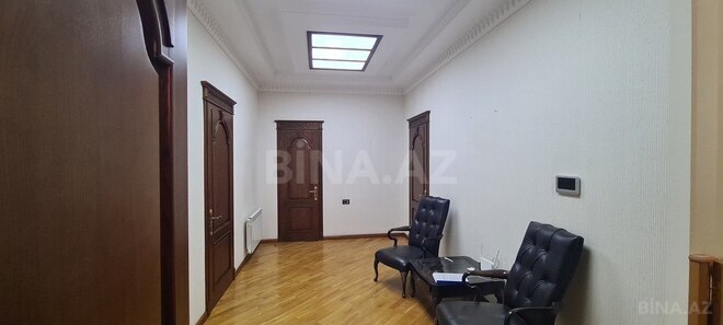 7 otaqlı həyət evi/bağ evi - Qaraçuxur q. - 450 m² (13)
