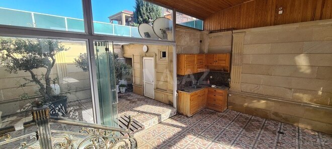 7 otaqlı həyət evi/bağ evi - Qaraçuxur q. - 450 m² (22)