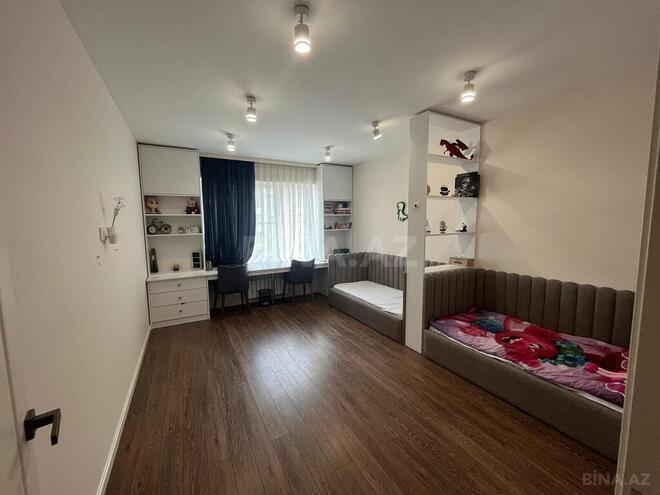 3-комн. новостройка - м. 8 ноября - 136 м² (8)