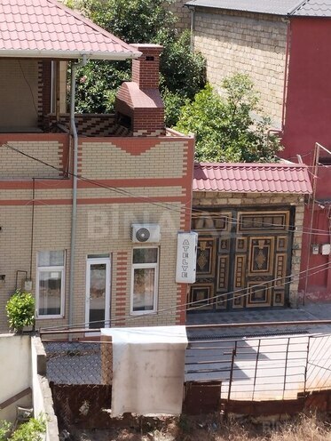 2 otaqlı köhnə tikili - İnşaatçılar m. - 56 m² (1)