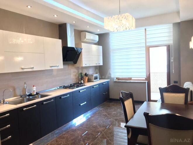4-комн. новостройка - м. 28 мая - 200 м² (12)