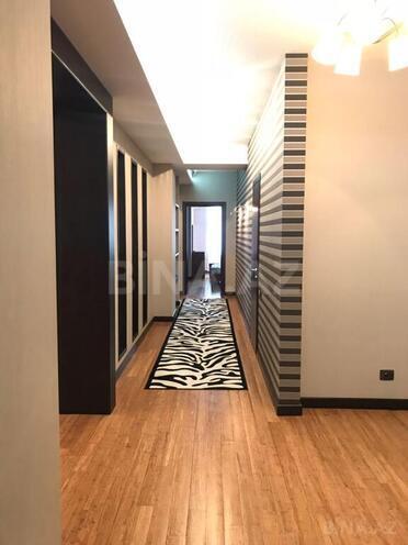 4-комн. новостройка - м. 28 мая - 200 м² (15)
