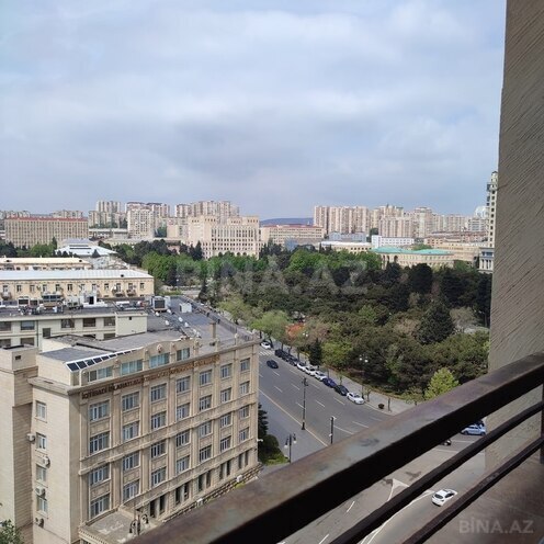 4 otaqlı yeni tikili - Elmlər Akademiyası m. - 200 m² (22)