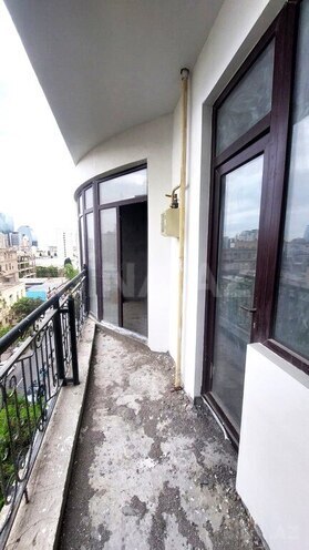 3-комн. новостройка - м. 28 мая - 120 м² (10)