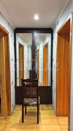 3 otaqlı köhnə tikili - İnşaatçılar m. - 100 m² (1)