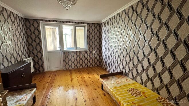 3 otaqlı köhnə tikili - İnşaatçılar m. - 100 m² (8)