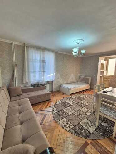 2-комн. вторичка - м. Элмляр Академиясы - 45 м² (4)