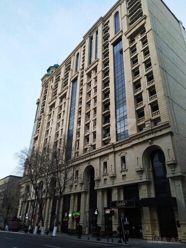 5 otaqlı yeni tikili - Nizami m. - 234 m² (1)