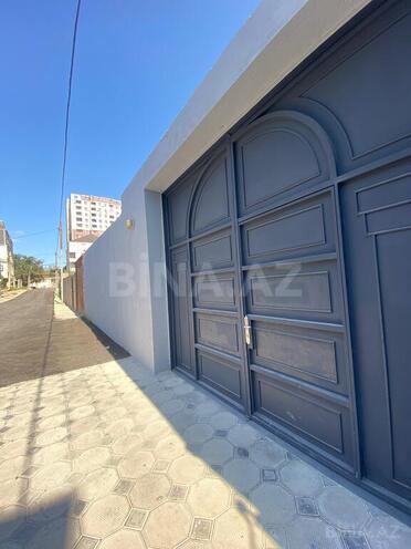 6 otaqlı həyət evi/bağ evi - Ağ şəhər q. - 253 m² (19)