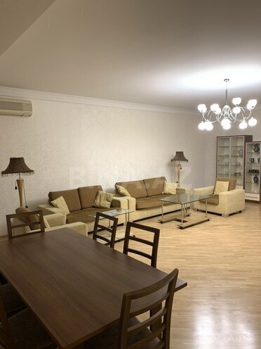4-комн. новостройка - Ясамальский р. - 200 м² (14)