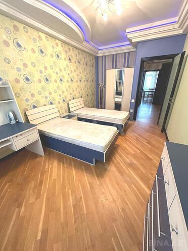 3-комн. новостройка - м. Иншаатчылар - 120 м² (9)