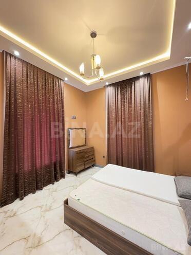 6 otaqlı həyət evi/bağ evi - Mərdəkan q. - 260 m² (21)