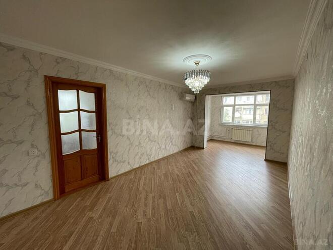 2-комн. вторичка - м. Нефтчиляр - 55 м² (1)