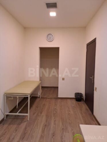Объект - м. Азадлыг проспекти - 1100 м² (18)